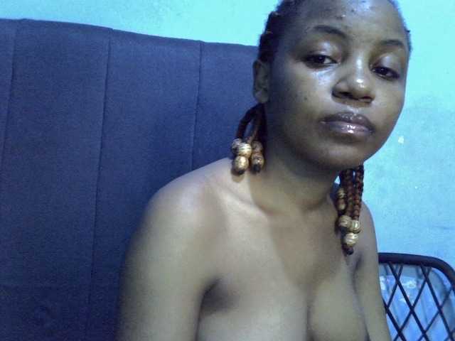 GoldenGoddess1's BongaCams show and profile