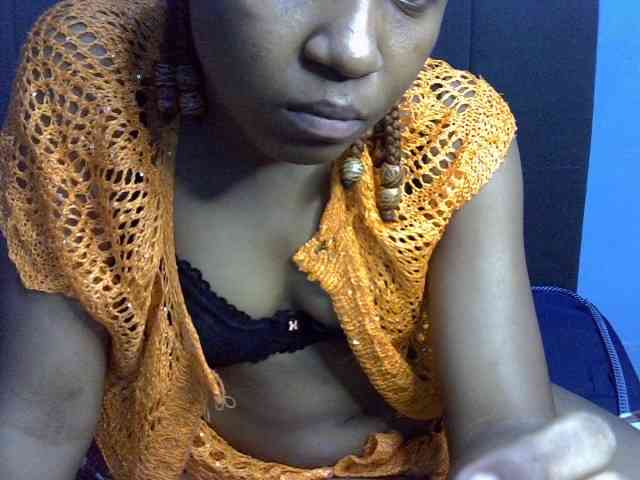 GoldenGoddess1 GoldenGoddess1