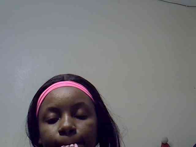 GoldenGoddess1 Live Webcam on BongaCams