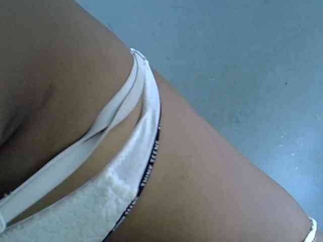 GoldenGoddess1 webcam