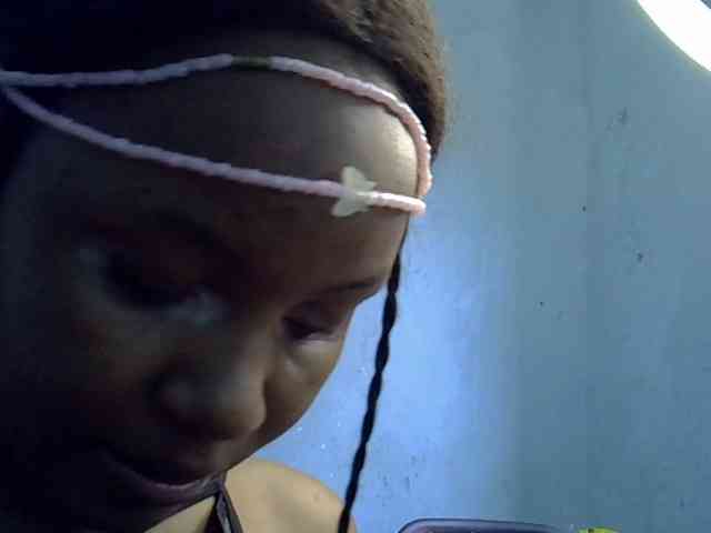 GoldenGoddess1 webcam