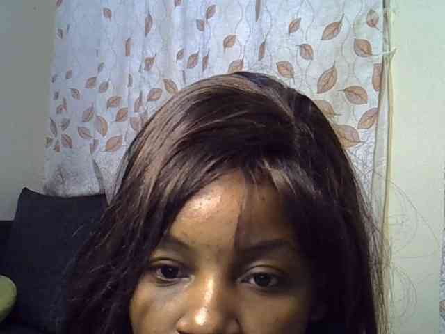 GoldenGoddess1 webcam