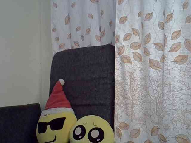 GoldenGoddess1 webcam