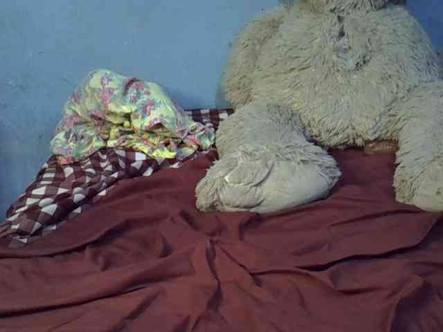 GoldenGoddess1 webcam