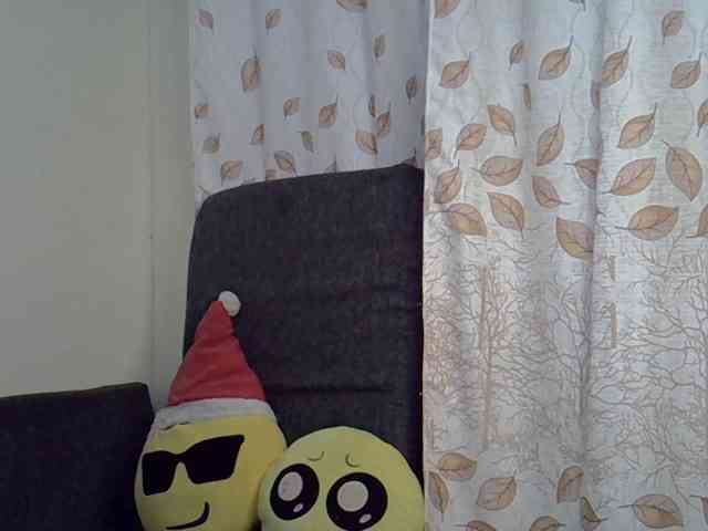 GoldenGoddess1 webcam