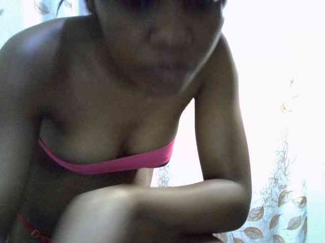 GoldenGoddess1 GoldenGoddess1