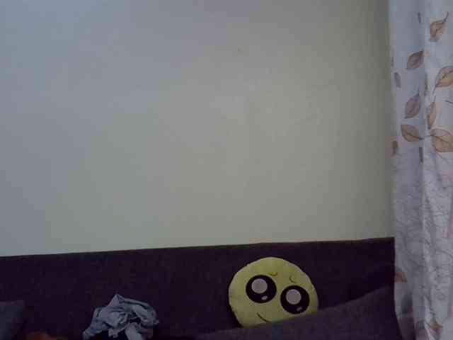 GoldenGoddess1 webcam