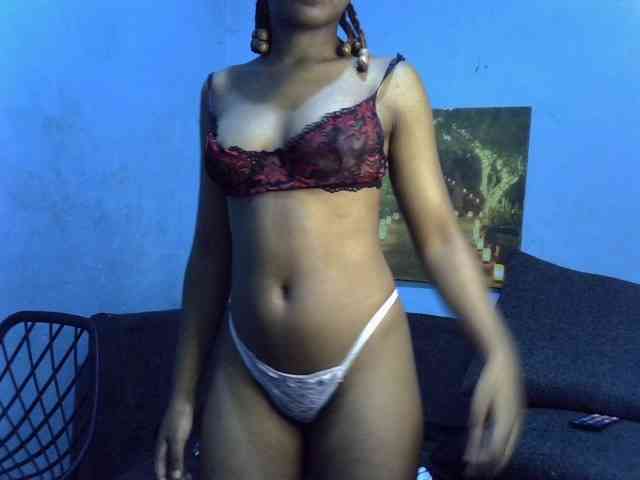 GoldenGoddess1 GoldenGoddess1