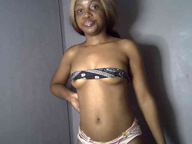 GoldenGoddess1 webcam