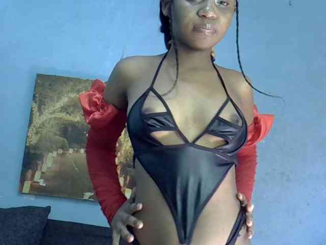 GoldenGoddess1 webcam