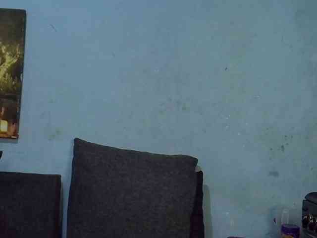 GoldenGoddess1 webcam