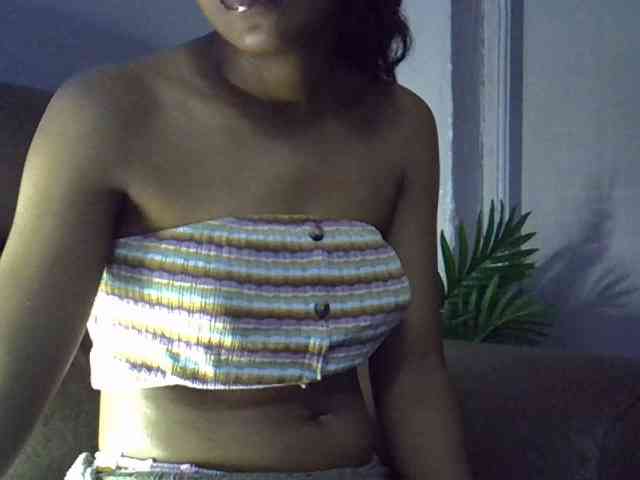 GoldenGoddess1 GoldenGoddess1