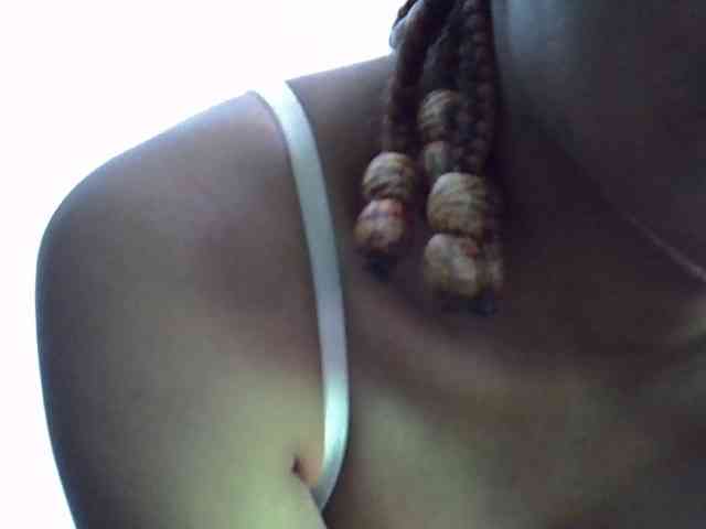 GoldenGoddess1 webcam