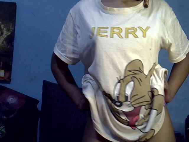 GoldenGoddess1 webcam