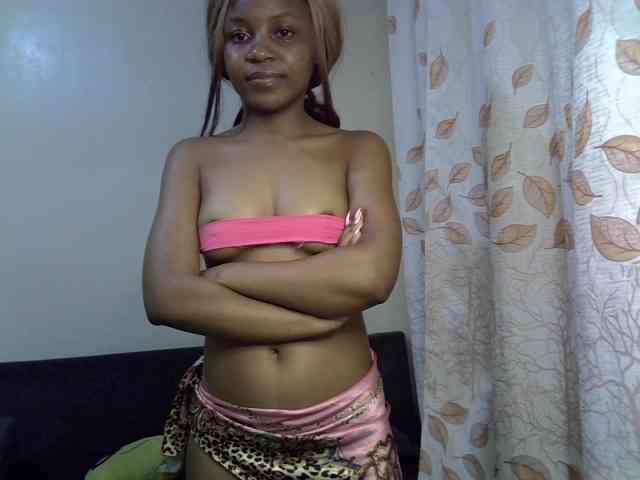 GoldenGoddess1 webcam