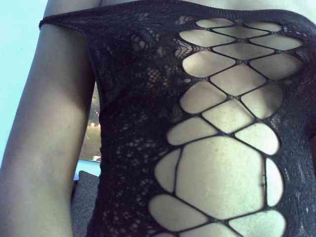 GoldenGoddess1 webcam