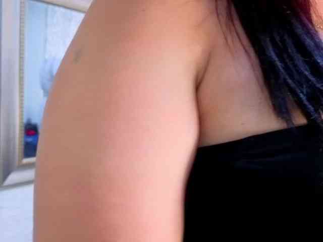 sofia-gutierrez webcam