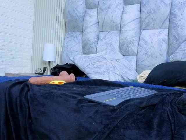 sofia-gutierrez webcam