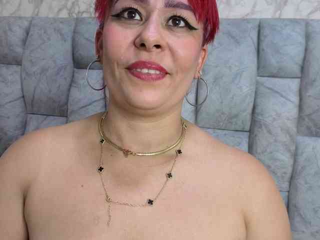 sofia-gutierrez webcam