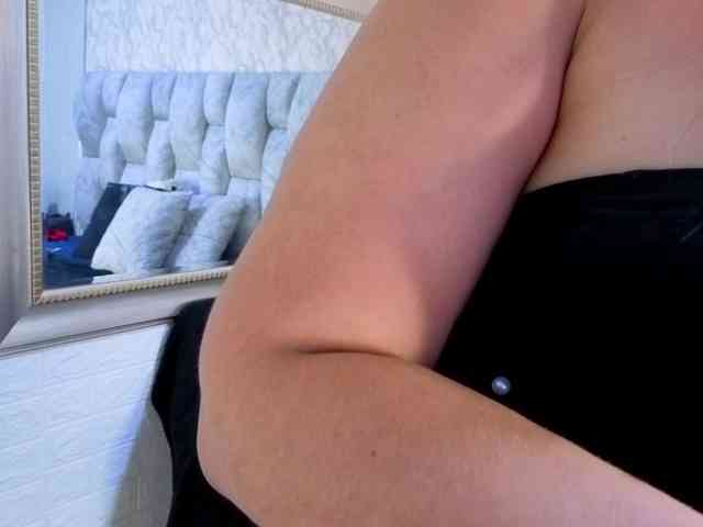 sofia-gutierrez webcam