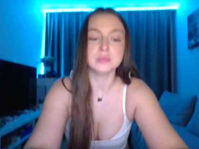 infusemari Live Webcam on BongaCams