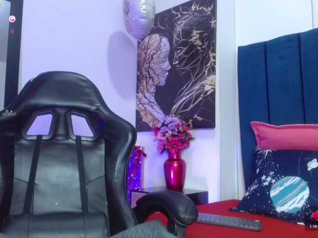 Exotic-wish's BongaCams show and profile