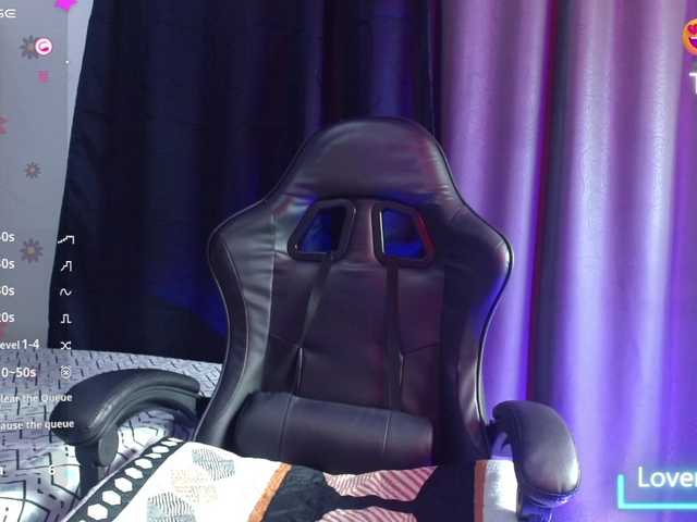 Exotic-wish's BongaCams show and profile