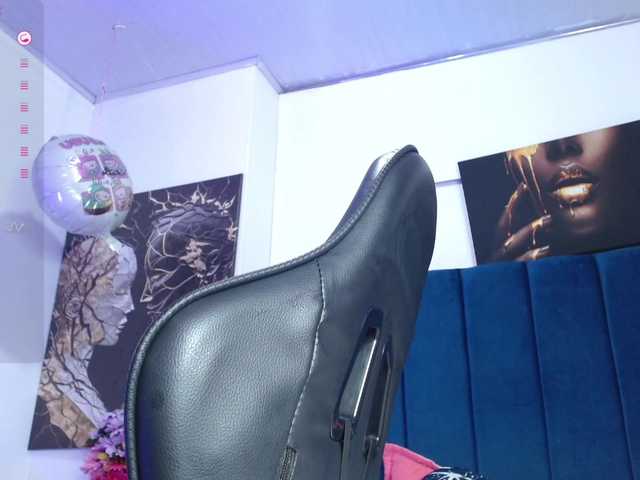 Exotic-wish's BongaCams show and profile