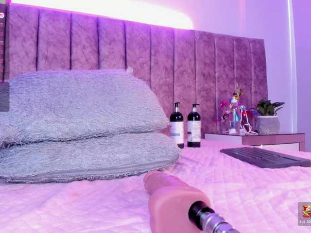 Amber-fox's BongaCams show and profile