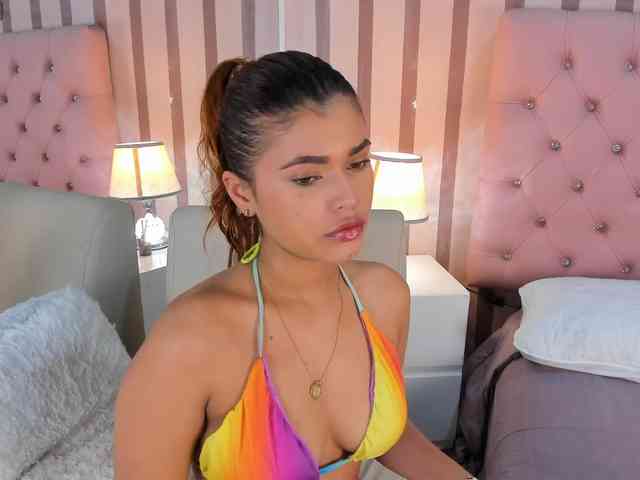 Iris-Jenner1