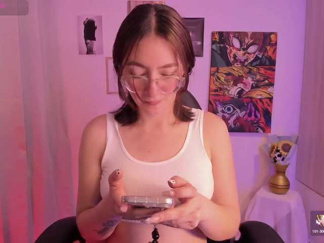 haannathompsoon's BongaCams show and profile