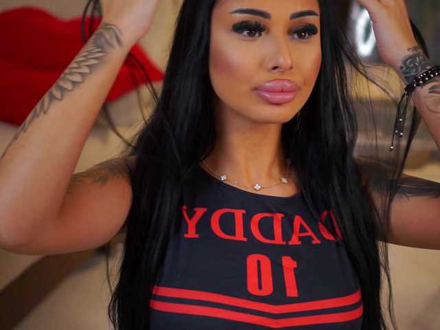 YanaSultana's BongaCams show and profile