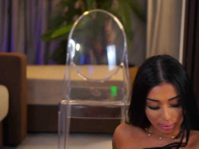 YanaSultana's BongaCams show and profile