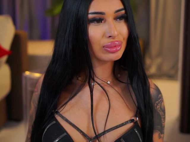 YanaSultana's BongaCams show and profile