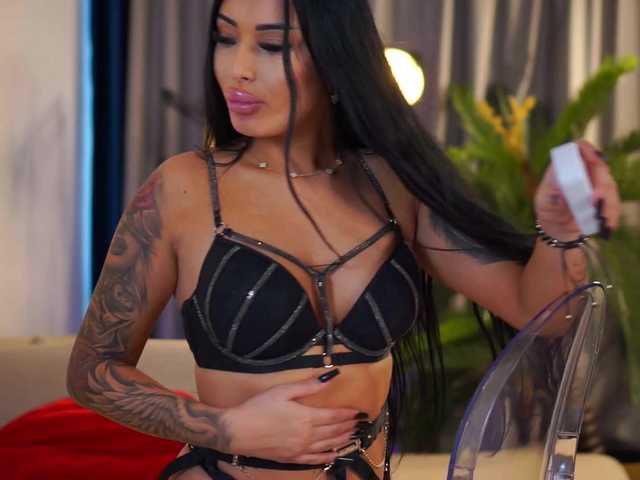 YanaSultana's BongaCams show and profile