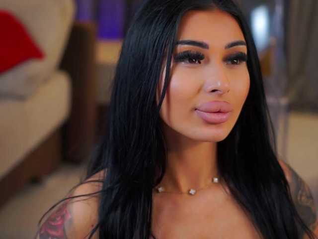 YanaSultana's BongaCams show and profile