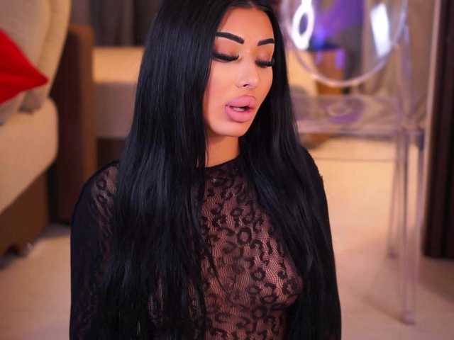 YanaSultana's BongaCams show and profile