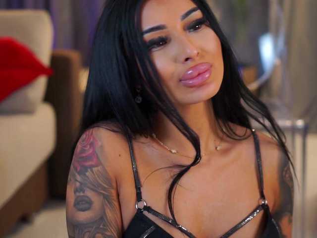 YanaSultana live cam