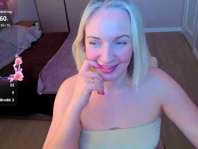 MonikaFoxys MonikaFoxys