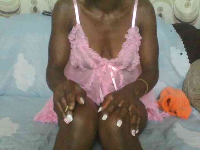 sexxietatiana webcam