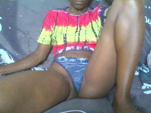 sexxietatiana webcam