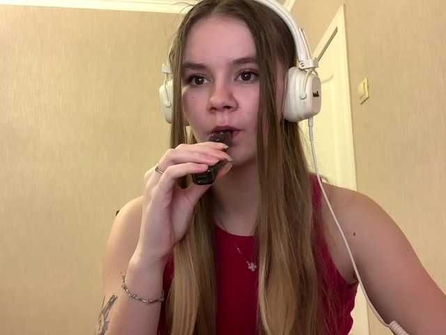 AgnesShyy broadcasting live