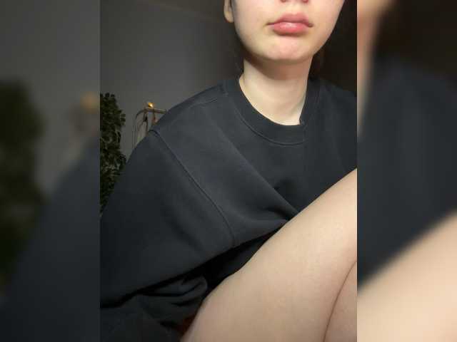 Alice-Brown's BongaCams show and profile