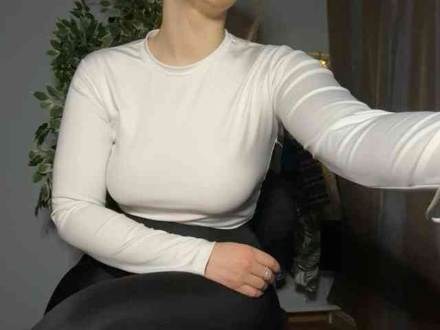 Alice-Brown Alice-Brown