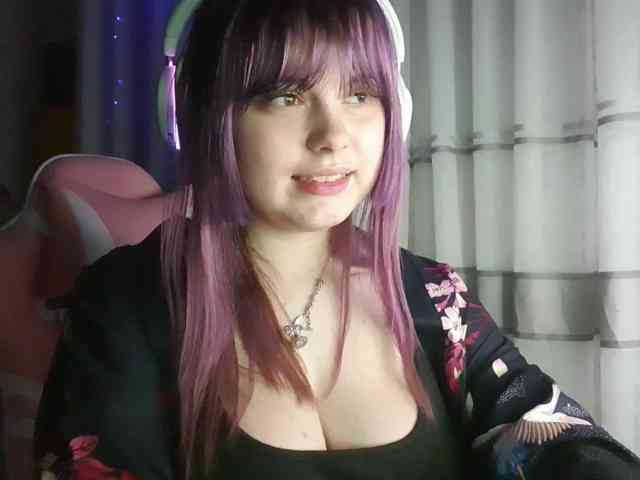 LovelyKristi LovelyKristi