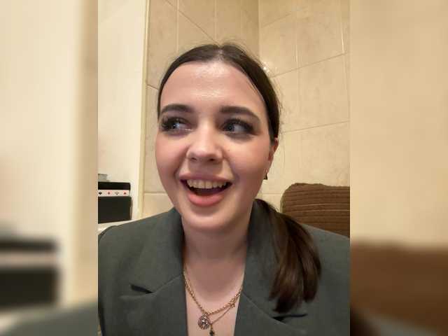 tut-net-seksa's BongaCams show and profile