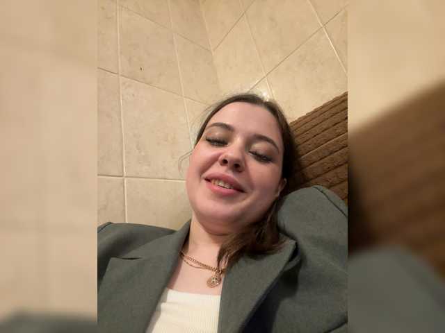 tut-net-seksa's BongaCams show and profile