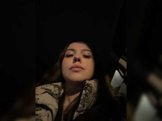 tut-net-seksa's BongaCams show and profile