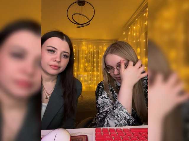 tut-net-seksa's BongaCams show and profile