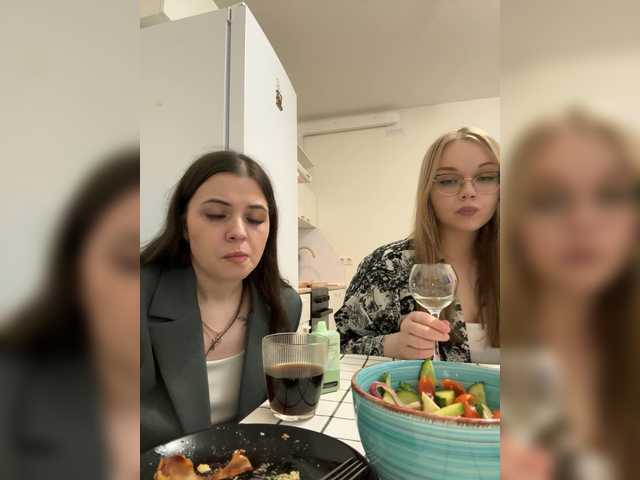 tut-net-seksa's BongaCams show and profile